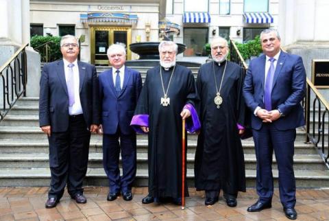 Nalbandian, Catholicos Aram I hold meeting in Washington 