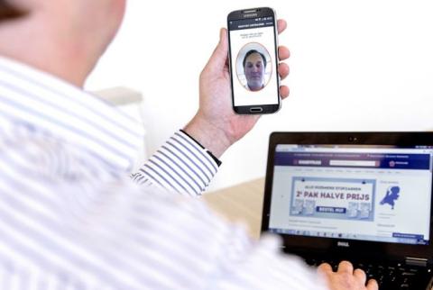 MasterCard launches ‘selfie pay’