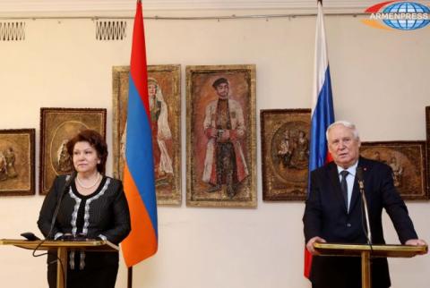 Armenian-Russian inter-parliamentary committee members see NK conflict settlement through peaceful means