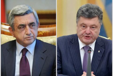 Sargsyan, Poroshenko hold phone conversation 