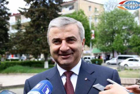 Глваным мотивом конституционных реформ в Арцахе является среда безопасности: Ашот Гулян