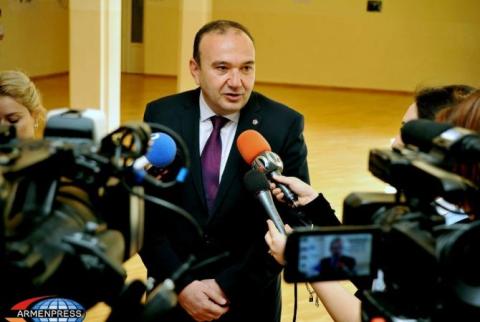 Minister – Adopting Russian as second official language is ruled out