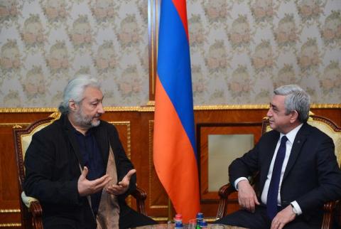 President Sargsyan receives prominent Armenian musician, painter Stas Namin