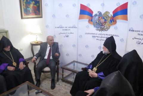 Catholicos of Great House of Cilicia visits Armenian Embassy in Iran