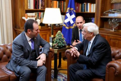 Armenia’s Defense Minister meets President of Greece