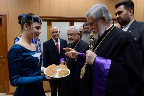 Իրանի հայ գործարարների միությունը հյուրընկալել են Արամ Ա կաթողիկոսին