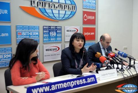 25.5% of students in Armenia work without employment contract
