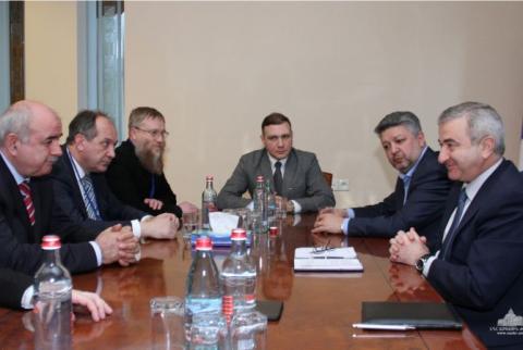 Спикер НС НКР принял представителей научных, политических, общественных и журналистских кругов Российской Федерации