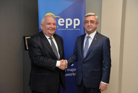 President Sargsyan meets EPP President Joseph Daul in Belgium