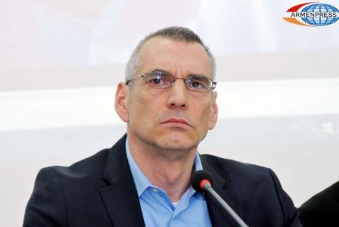 Military ops are attempts to solve domestic economic problems for Azerbaijan, says Richard Giragosian 