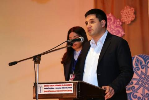 Ucom представил 100%-ый стипендиальный сертификат ученице лицея Ширакаци