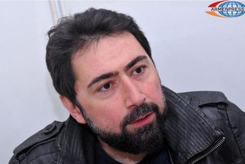 Мы решили соскучиться друг по другу: Андре Симонян
