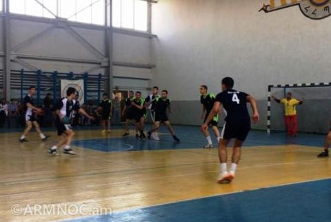В Ереване завершился мужской чемпионат Армении по гандболу