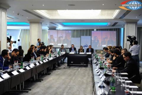 Experts from Armenia, Georgia and Europe discuss freedom of religion in Yerevan forum