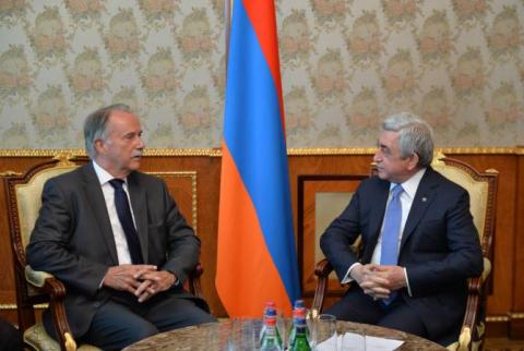 Serzh Sargsyan holds meeting with Germany’s Goethe Institute president 