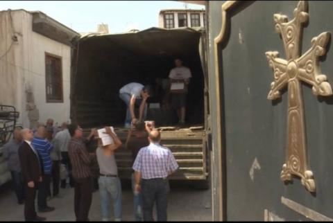 جزء من المساعدات الانسانية الأرمينية التي أُرسلت الى سوريا تصل إلى دمشق