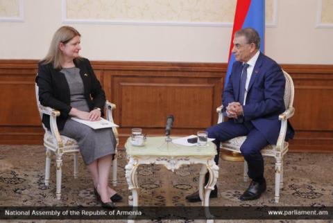 Armenian parliament speaker receives Ambassador of UK