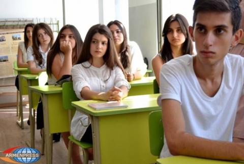 Оптимизация ереванских школ направлена на повышение качества образования: министр образования