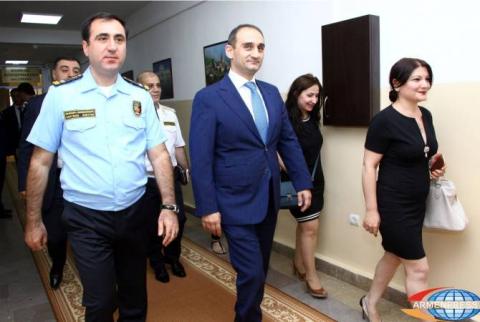 Արարատյան մաքսատուն-վարչությունում ՊԵԿ նախագահին են ներկայացվել սպասարկման սրահի գործառույթները