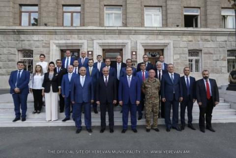 Мэр Еревана Тарон Маргарян встретился с президентом Республики Арцах Бако Саакяном
