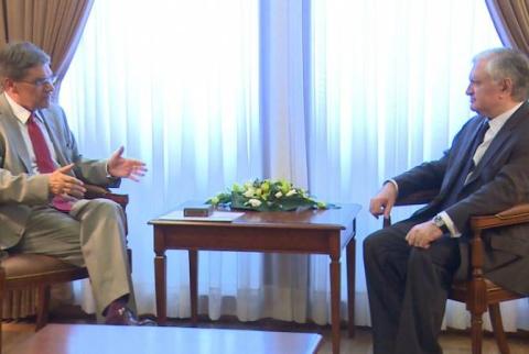 Polish Ambassador to Armenia awarded with Foreign Ministry Honorary Medal