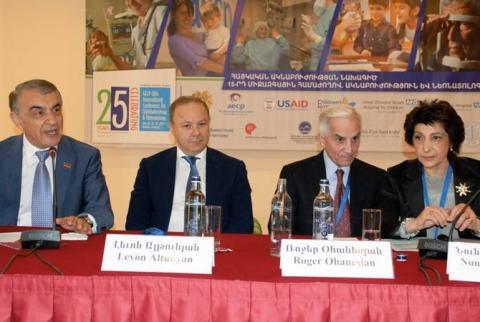 Լևոն Ալթունյանը բարձր  է գնահատել Հայկական ակնաբուժության նախագծի 25-ամյա գործունեությունը