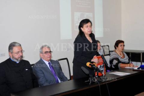Պոլսահայ մտավորականի գիրքը տեղեկություններ է հաղորդում Ստամբուլի նախկին և ներկա շուրջ 170 վարժարանի մասին