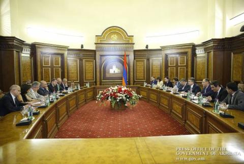 Премьер-министр Армении принял делегацию во главе с президентом Европейского банка реконструкции и развития
