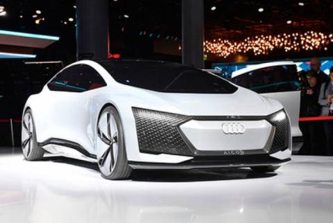 Audi-ն առանց ղեկի ու ոտնակների ավտոմեքենա Է ներկայացրել 