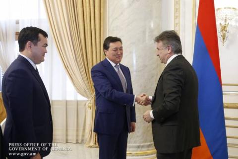 Armenian PM, Kazakhstan’s First Deputy PM discuss prospects on boosting commercial ties