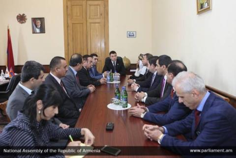 Շարմազանովն ընդունել է Եզդիների համերաշխութան միջազգային կոմիտեի անդամներին