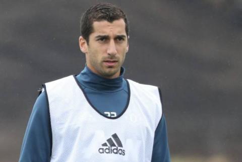 Henrikh Mkhitaryan in starting lineup of Manchester United