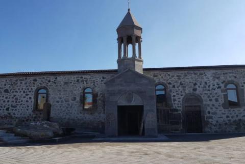 Մարտունի քաղաքում  բացվեց  եւ վերաօծվեց նորանորոգ Սուրբ Աստվածածին եկեղեցին 