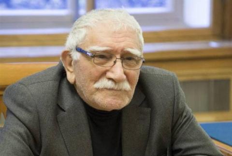 Джигарханян подал заявление на развод