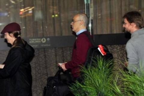 Двое из освобожденных в Стамбуле известных правозащитников покинули Турцию