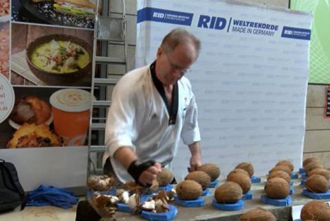 За минуту 123 кокоса: новый мировой рекорд жителя Германии