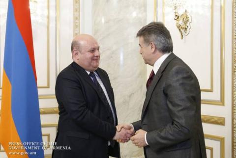 PM Karapetyan holds meeting with Chairman of Georgian Competition Agency