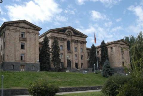 ԱԺ հանձնաժողովն ընդունեց զինծառայությունից խուսափածներին գումարի դիմաց քրեական հետապնդումից ազատելու օրենքը երկարացնելու նախագիծը