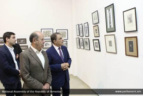 Արա Բաբլոյանը ներկա է գտնվել «Մի կտոր կրակ» խորագրով ցուցահանդեսի բացմանը