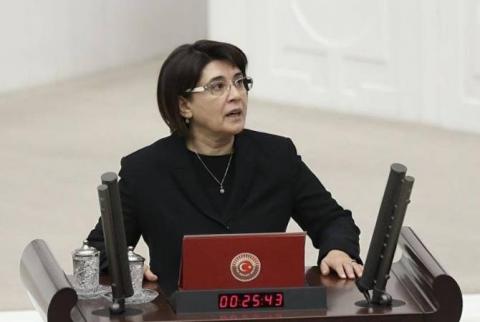 Еще один депутат от прокурдской Демократической партии народов Турции будет лишен депутатского мандата
