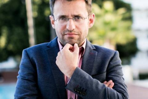 Левон Аронян сыграл вничью с Петром Свидлером: Гран-при ФИДЕ