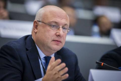 Председатель ПА ОБСЕ выразил озабоченность по поводу напряженности в зоне карабахского конфликта