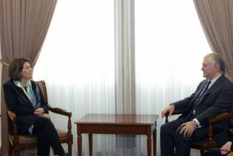 Նալբանդյանն ընդունել է Ամերիկայի հայկական համագումարի պատվիրակությանը