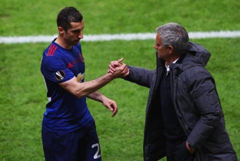 Mkhitaryan meets with Jose Mourinho