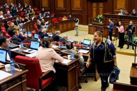 «Ելք»-ը ևս մեկ անգամ 20 րոպե ընդմիջում վերցրեց