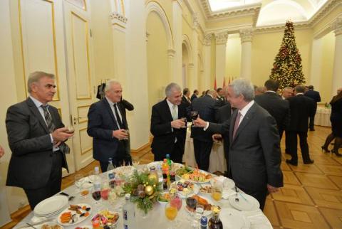 Festive reception held at Presidential Palace for business representatives of Armenia