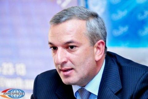 Արսեն Քարամյանը չի ընդունում Արթուր Ալեքսանյանի՝ նախարարությանն ուղղված մեղադրանքները