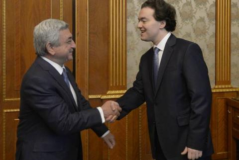 President Sargsyan holds meeting with renowned pianist Evgeny Kissin 