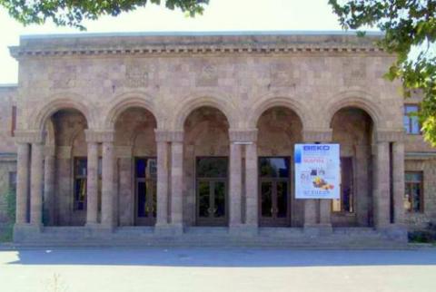 Արտաշատի թատրոնում աշխատանքները շարունակվում են նոր եռանդով