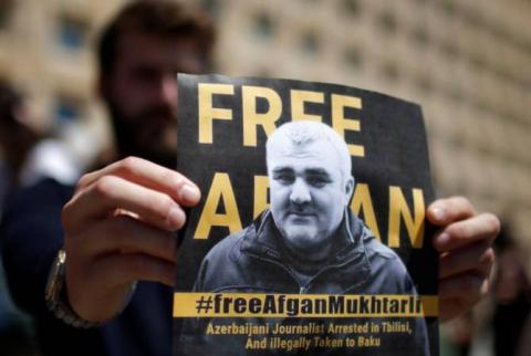 США и Канада призвали освободить азербайджанского журналиста Афгана Мухтарлы